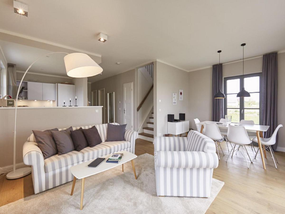 Reetland Am Meer - Premium Reetdachvilla Mit 3 Schlafzimmern, Sauna Und Kamin E24 Dranske Exterior photo